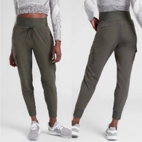 Athleta Sutton Green Jogger Pant - Picture 1 of 15